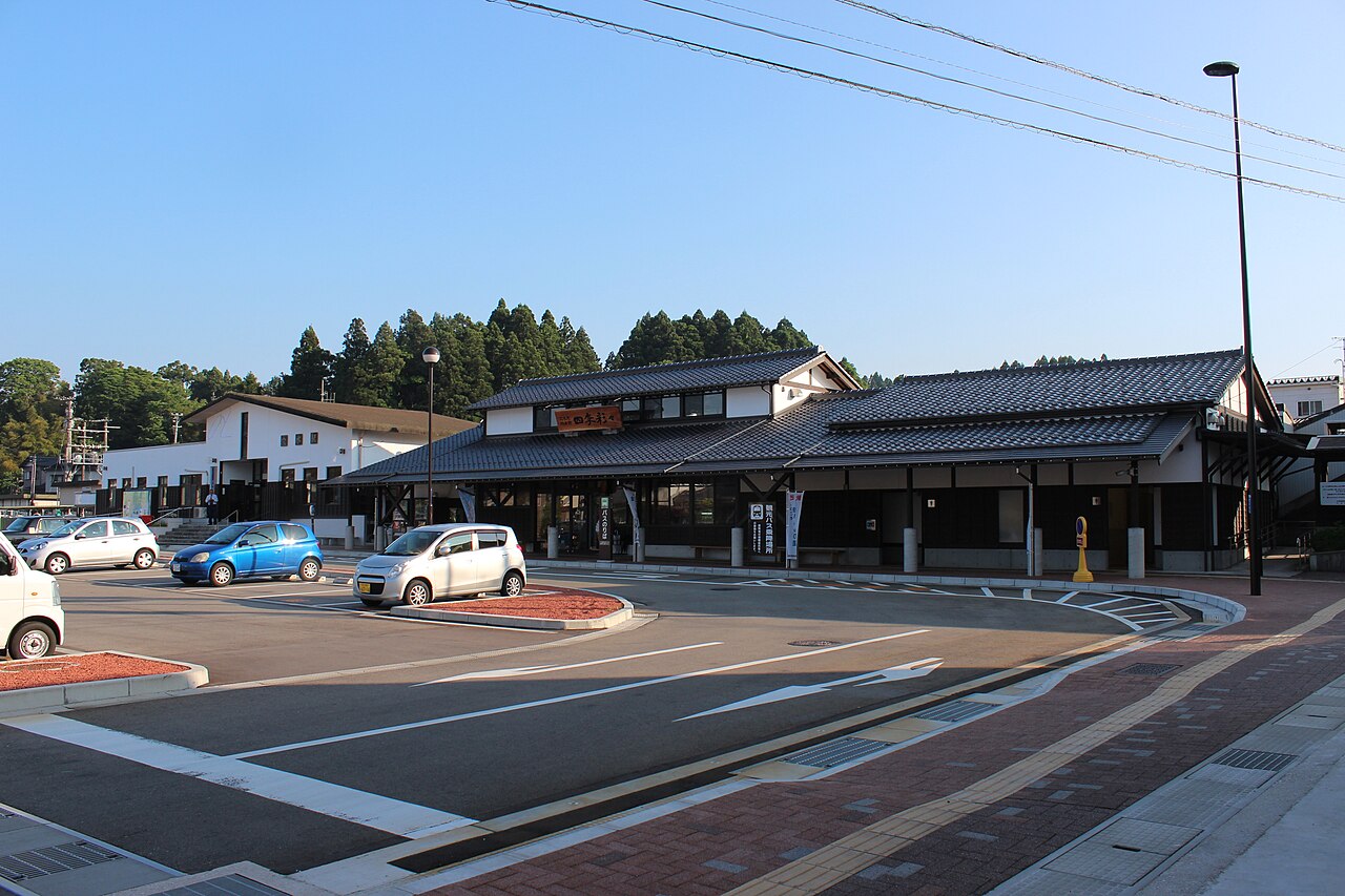道の駅 あなみず(穴水町)