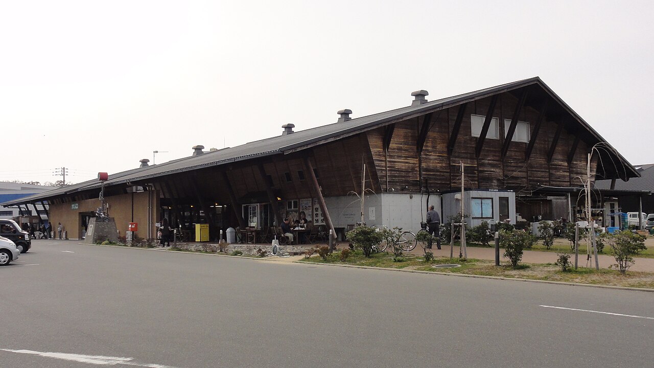 道の駅 萩しーまーと(萩市)