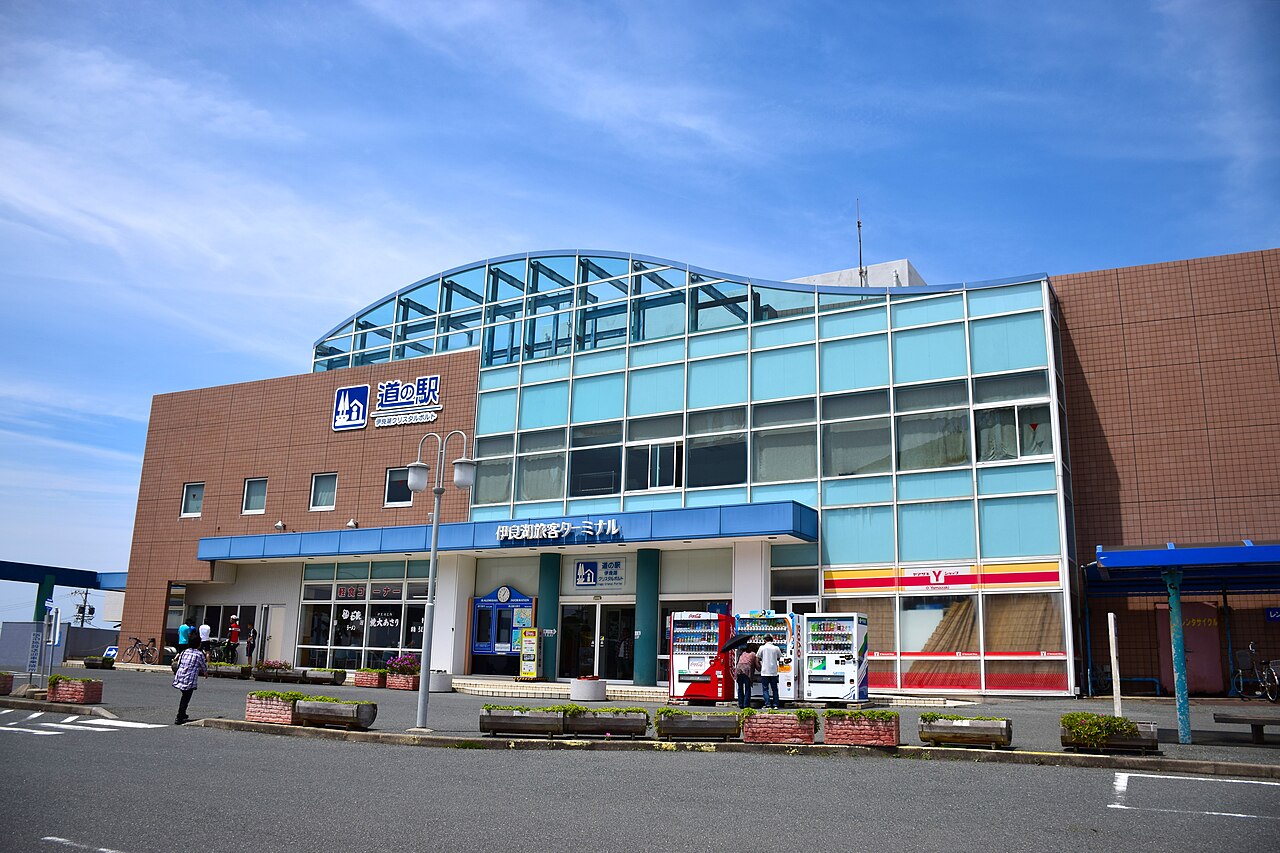 道の駅 伊良湖クリスタルポルト(田原市)
