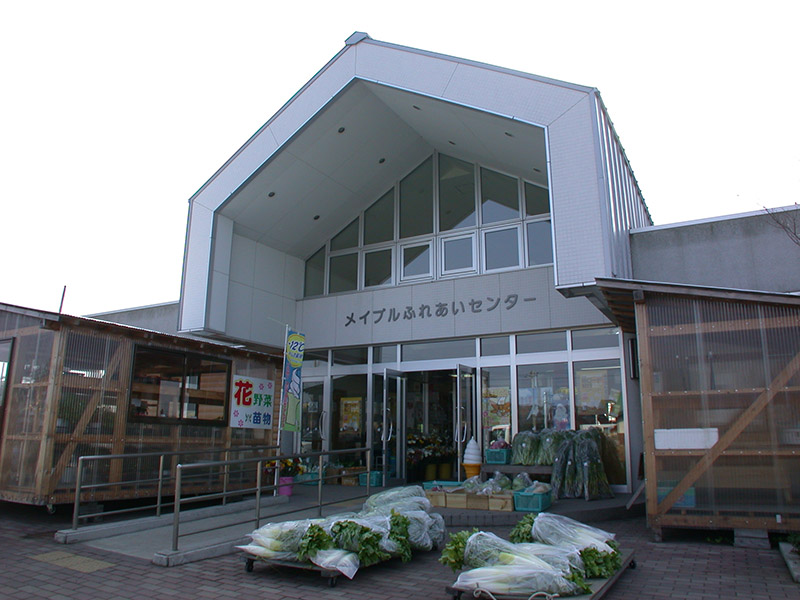 道の駅 ろくのへ(六戸町)